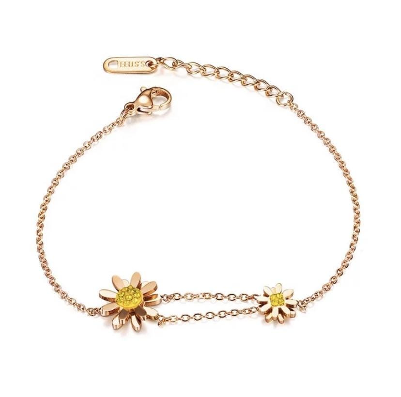 Pavé Daisy Flower Bracelet