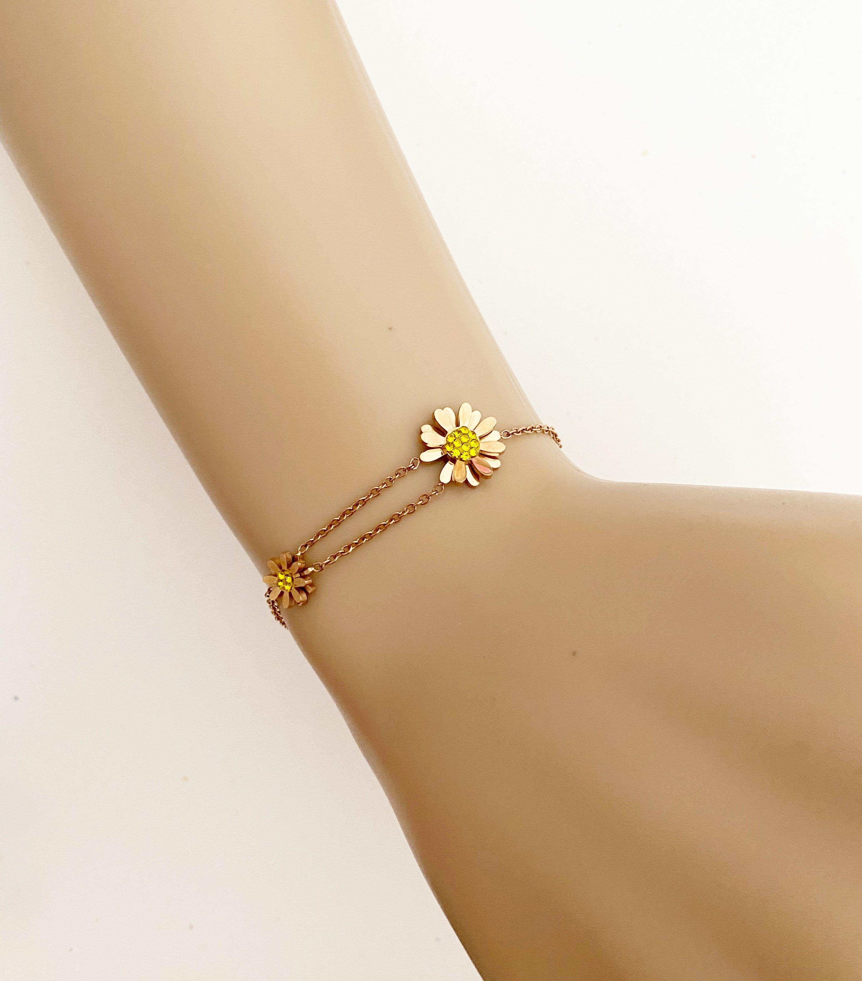 Pavé Daisy Flower Bracelet